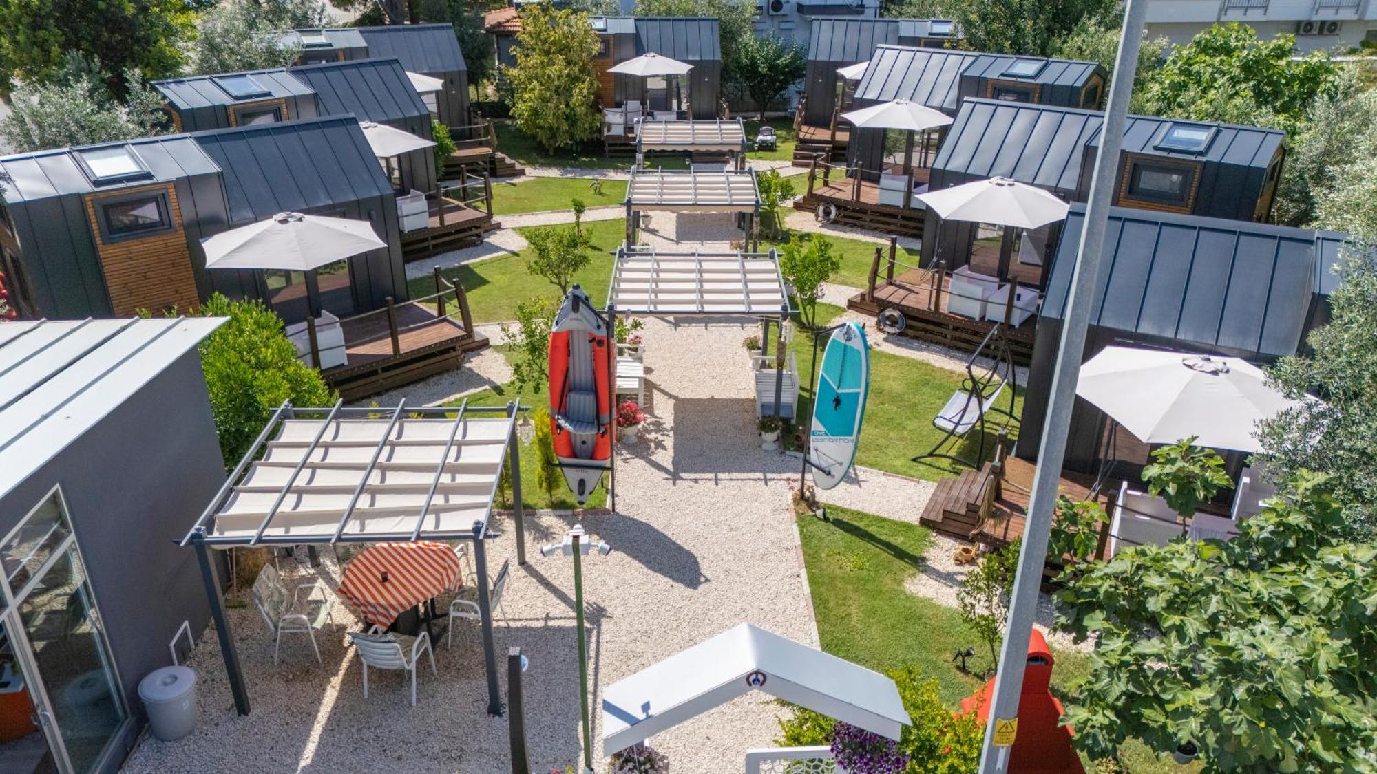 Efe Tiny House Hotel Серик Екстериор снимка