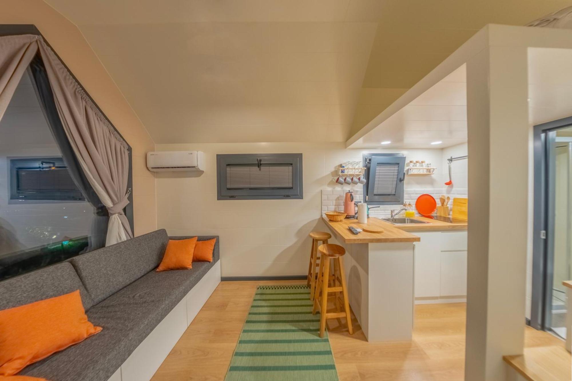 Efe Tiny House Hotel Серик Екстериор снимка