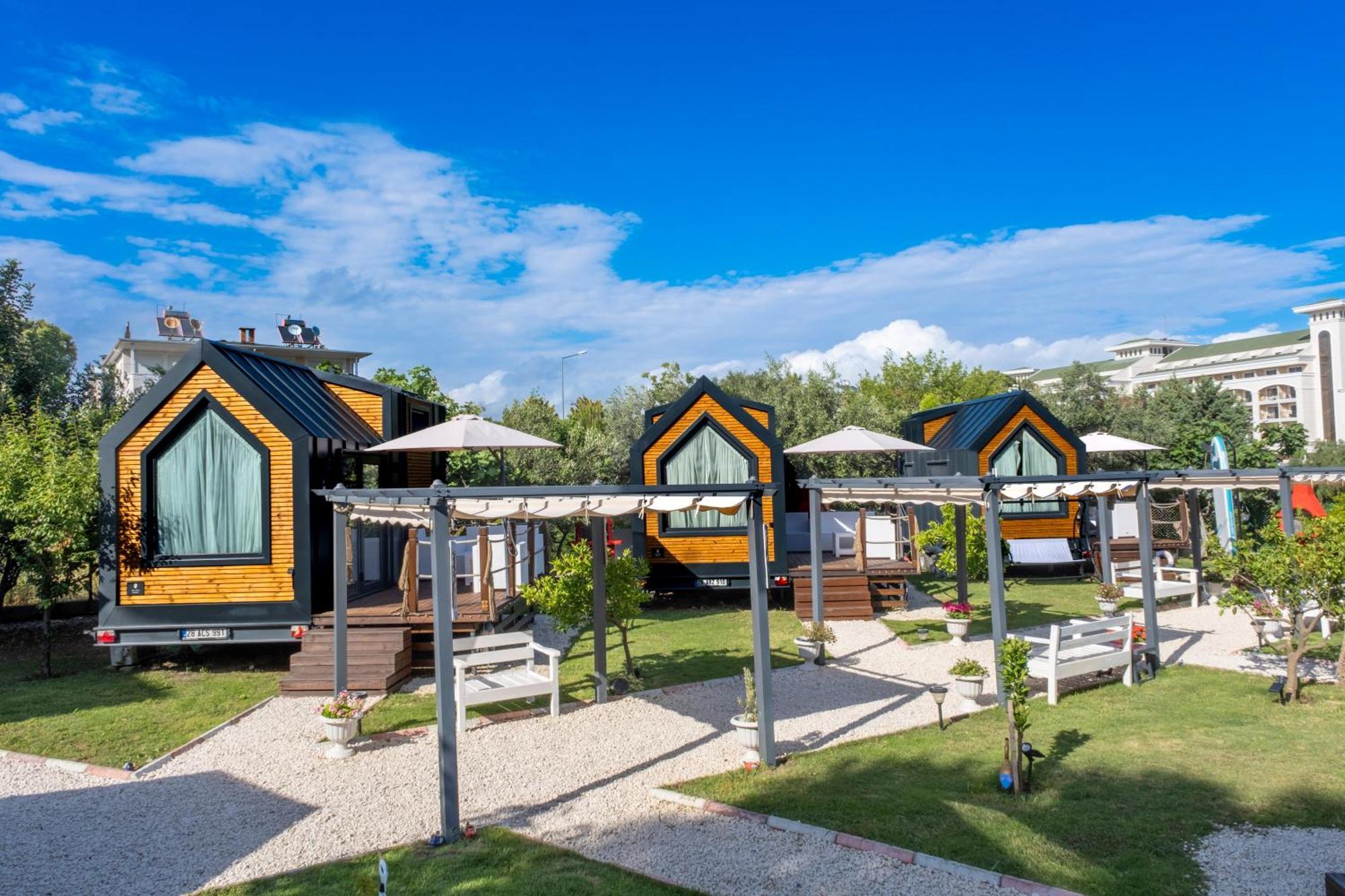 Efe Tiny House Hotel Серик Екстериор снимка